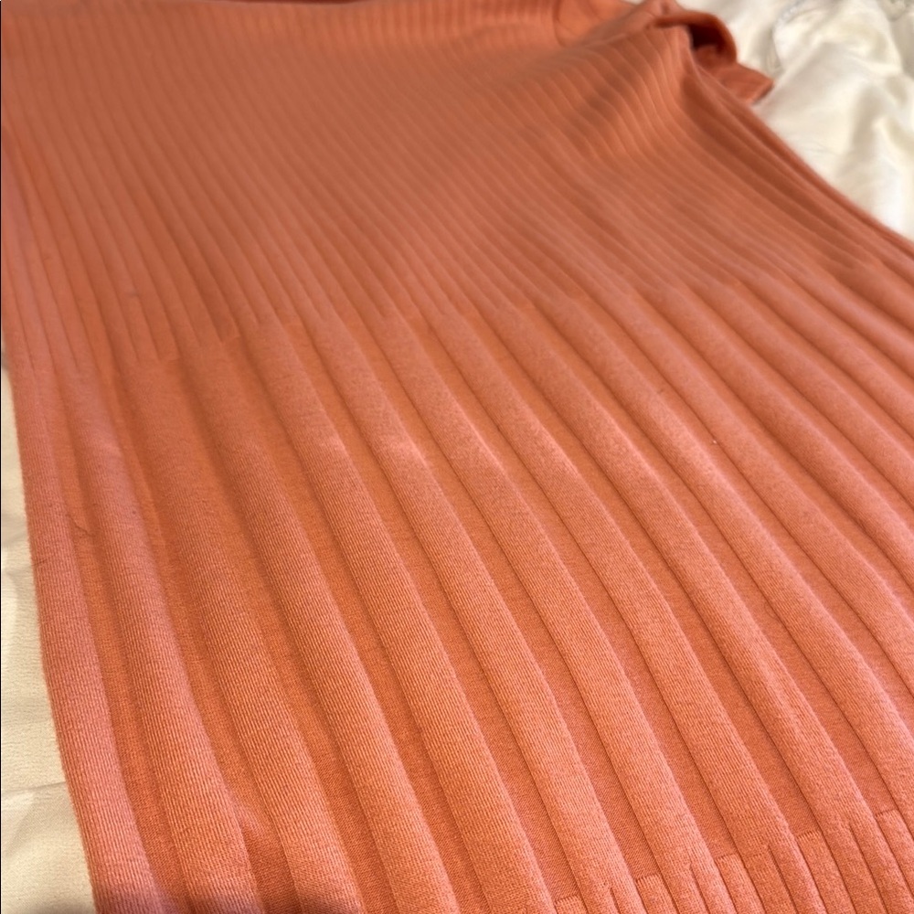 Zara Ribbed Dress - Picture 2 of 3